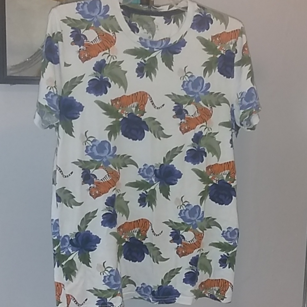 Holister Crew Neck Tee